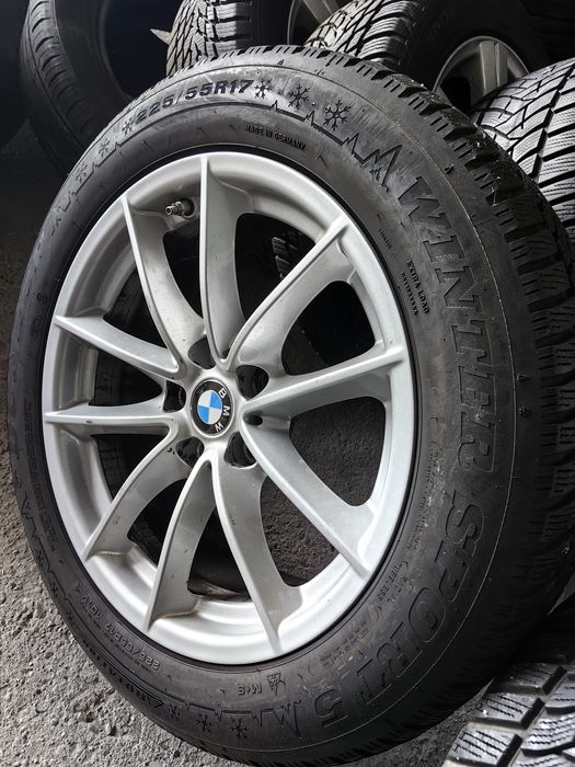 BMW 5X120  17" Гуми с джанти.