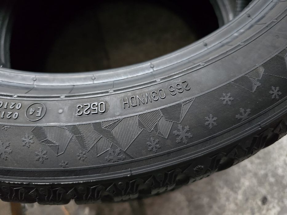 Semperit 225/50 R18 99V MS iarnă