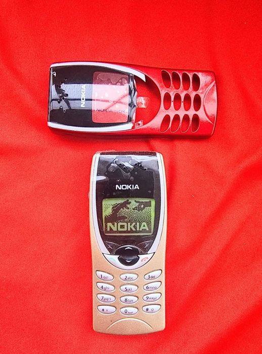 Nokia 8210 + față Red ( decodat, Finland)