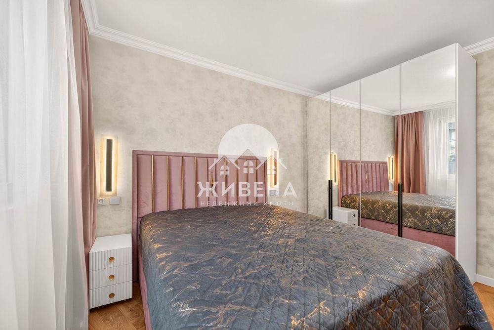 Дава се под наем Тристаен апартамент в Варна, Център - 99 кв.м за 1650 € - Снимка #7