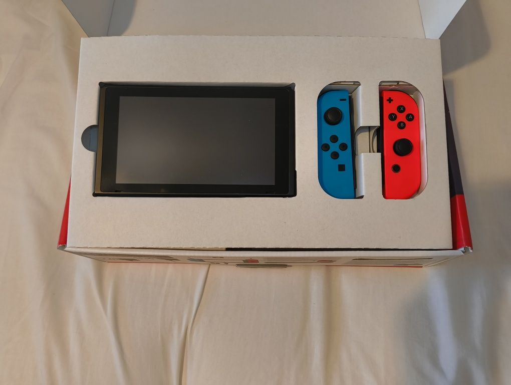 Nintendo Switch / Mario Kart edition