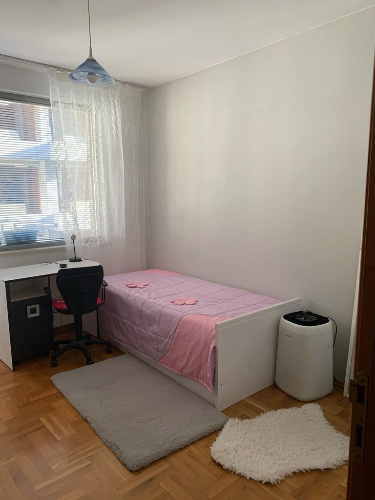 Дава се под наем Тристаен апартамент в София, Редута - 100 кв.м за 650 € - Снимка #3