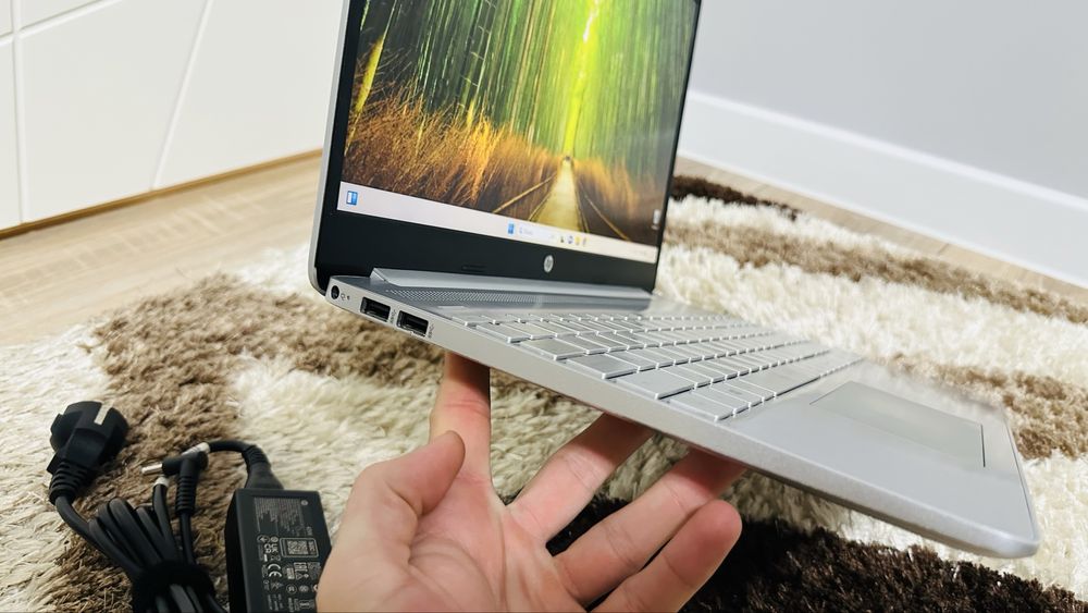 Мощный Ноутбук HP Core i3-11 16/512