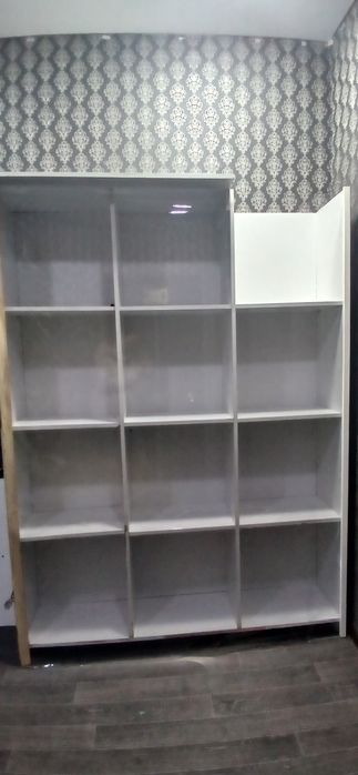 Продам шкаф с полками