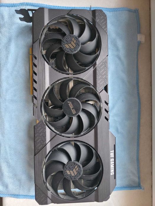 PC pe piese, placa de baza, CPU+cooler, GPU, RAM