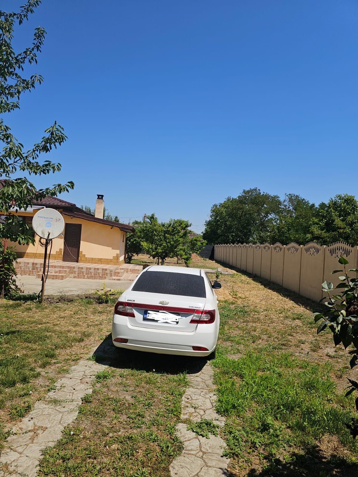 Vând casă + mașină comuna Oancea, județul Galați!
Teren de 1900m2
