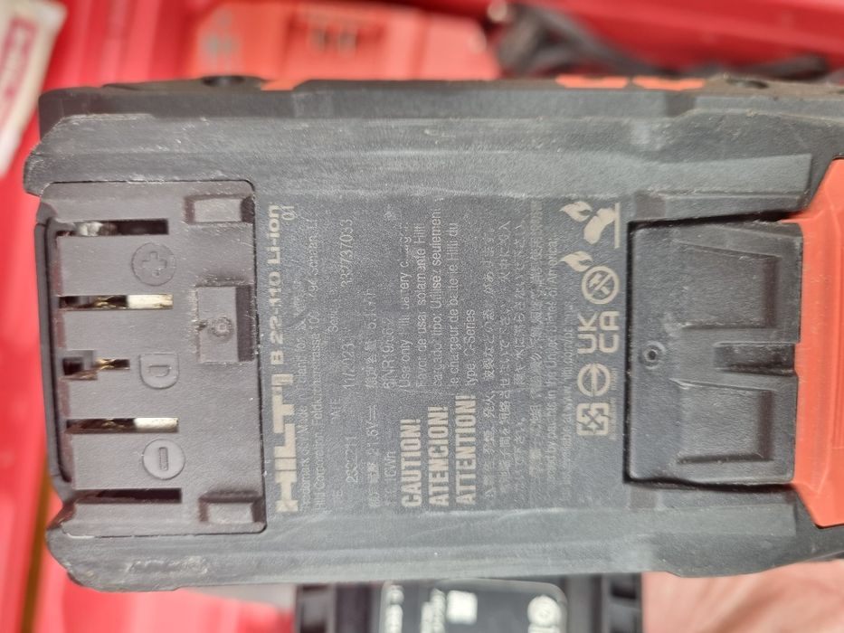 Flex hilti ag 5d 22 nuron. Cutie baterie,incarcator