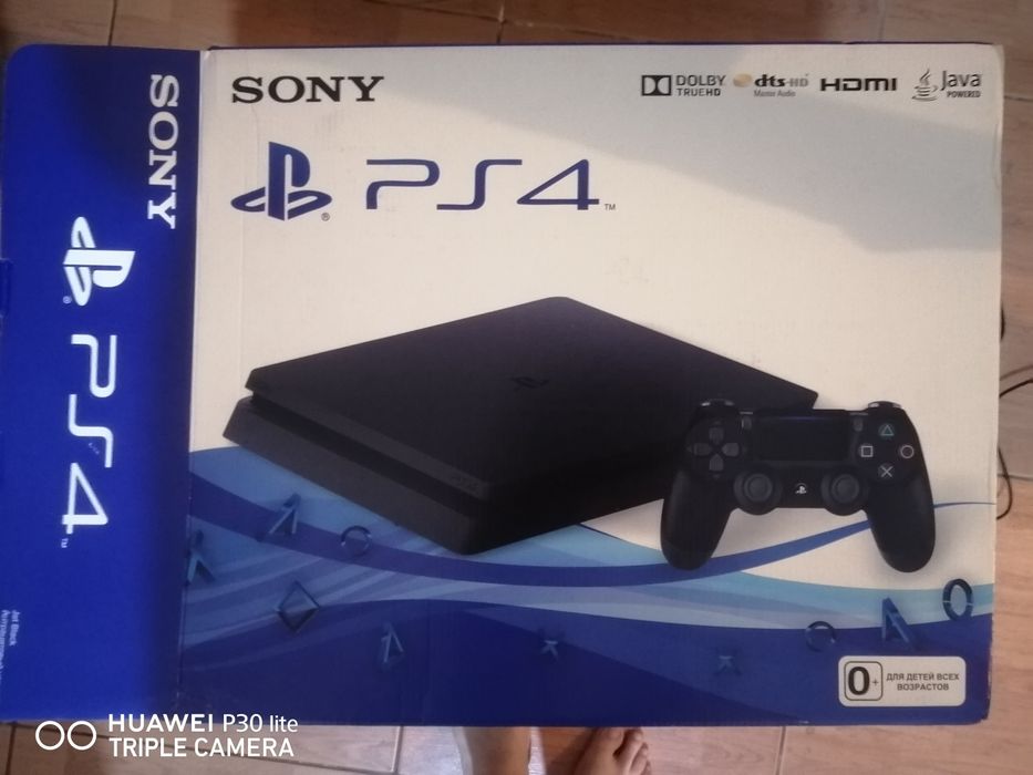 Продам сони плейстейшен 4 слим