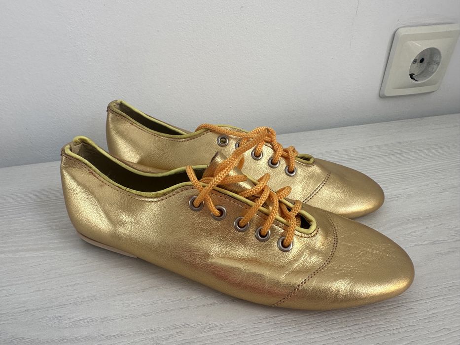 Продаим обувь для танца