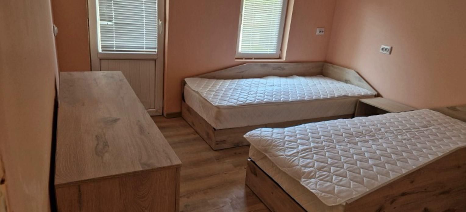 Къща под наем в ж.к. Левски, 2206483