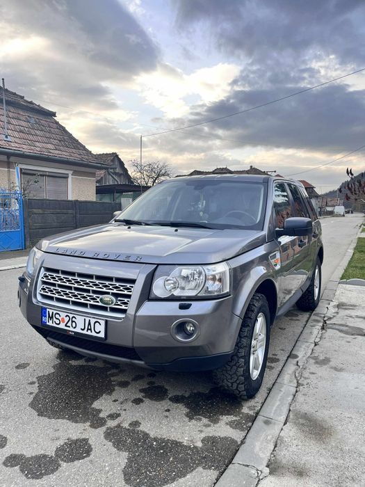 Vând land rover freelander 2