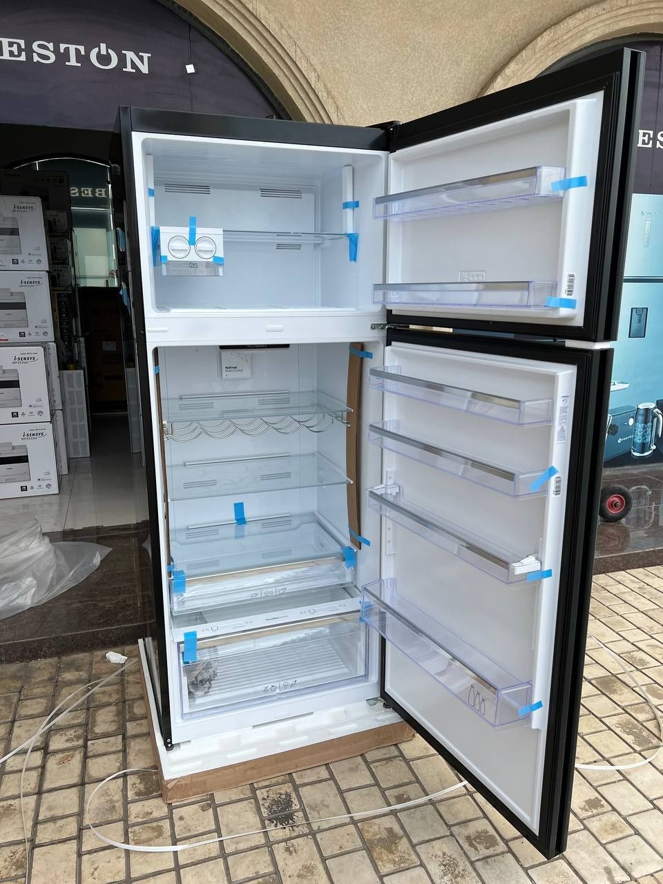 Beston refrigerator BC-820BL