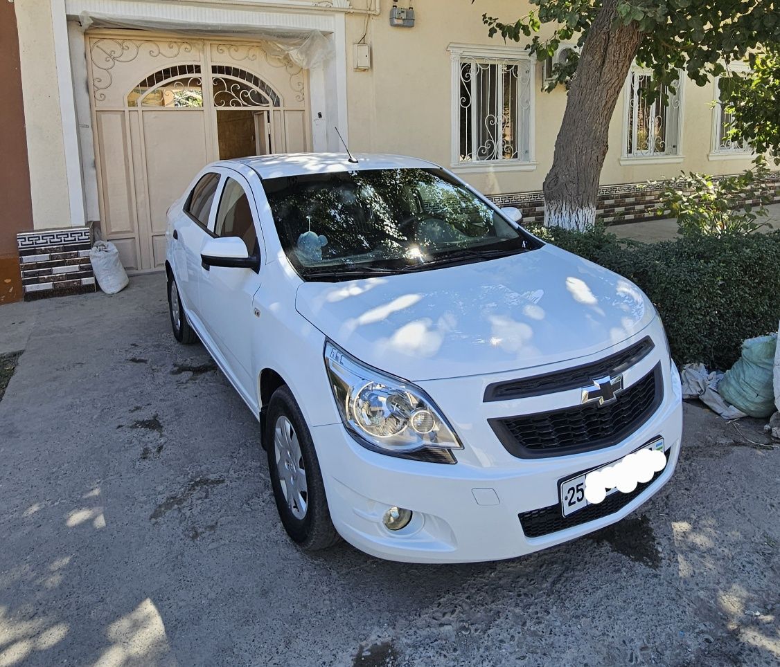 Chevrolet Cobalt sotiladi