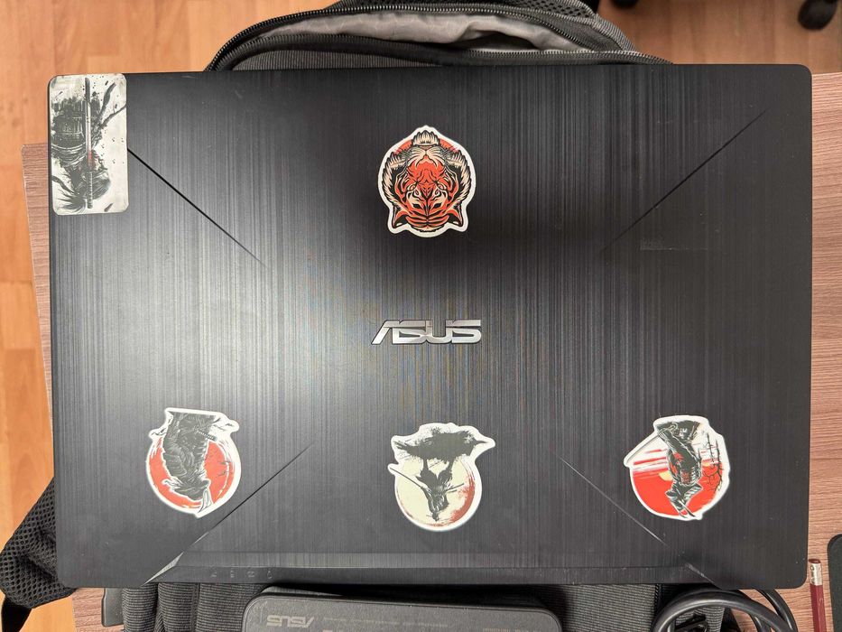 Ноутбук ASUS FX63V