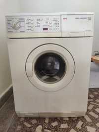Masina de spălat rufe AEG