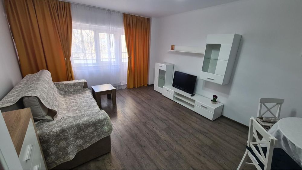 Inchiriez garsoniera etaj 1 complet echipat Mall Vitan/Sector 3