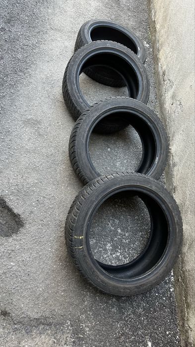 Sumitomo зимни гуми 4 бр. 225/45 R17