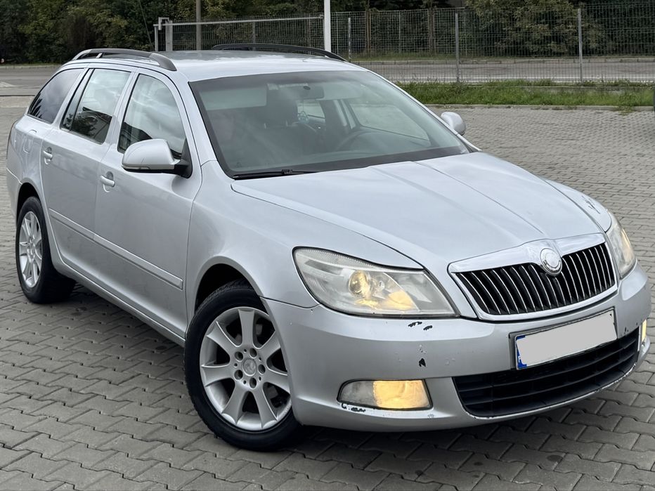 Skoda Ocatvia 2 Facelift 1.9 TDI 2010 Adusa Recent interior piele rosu
