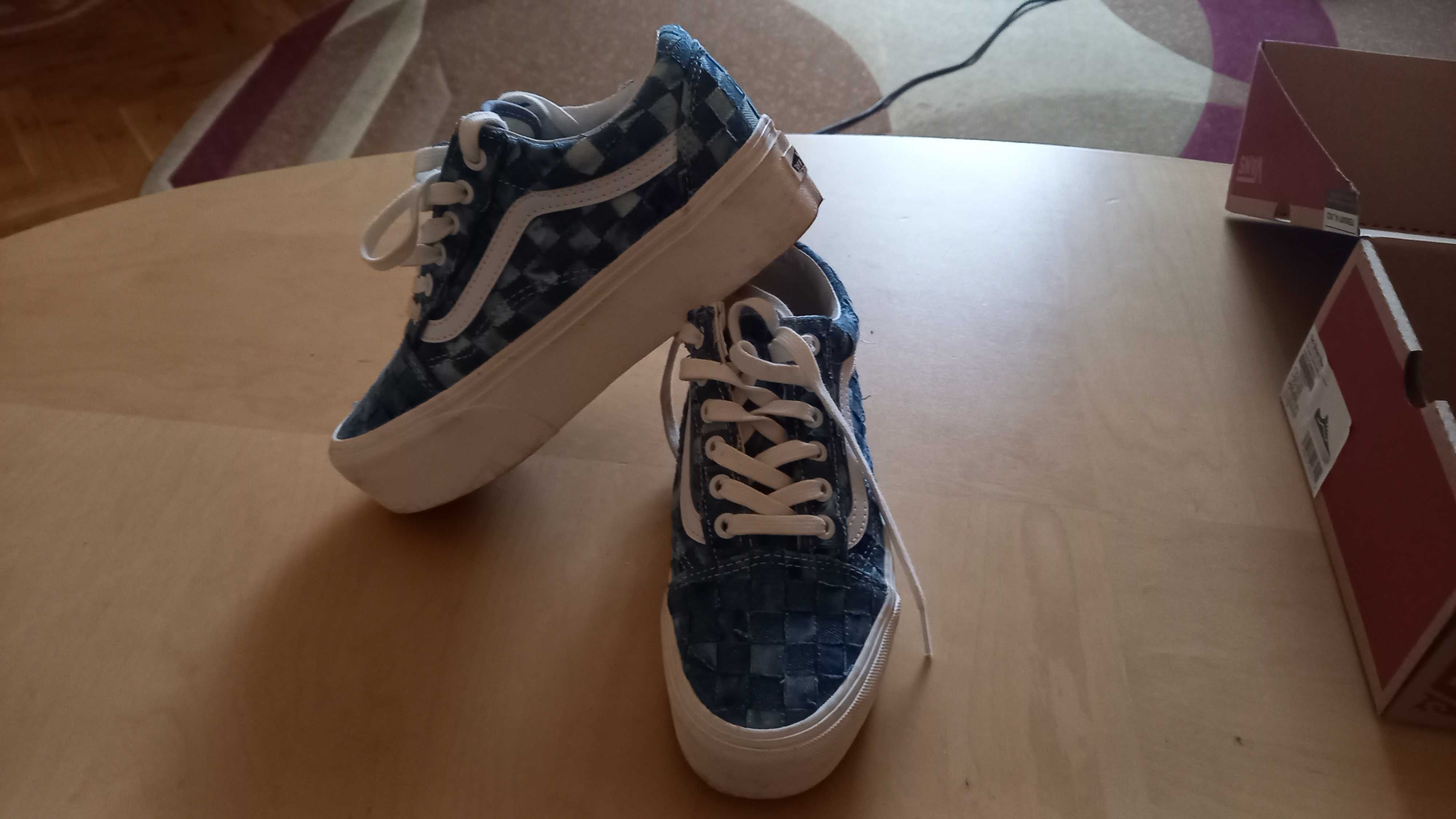 Vans teniși damă