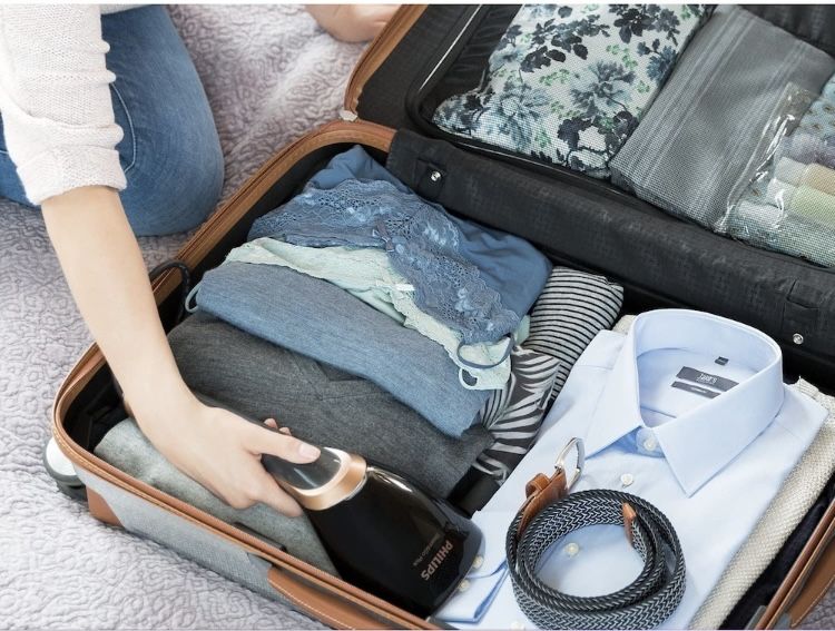 Aparat de calcat vertical Philips Steam&Go