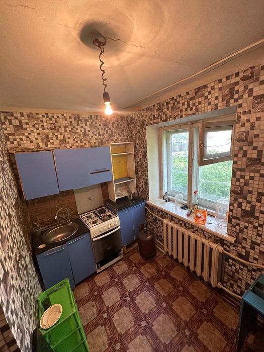 Продаётся 2 ком  квартира.  Жас оркен 9900