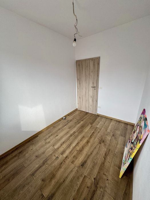 Proprietar, vand ap cu 3 camere+loc parcare