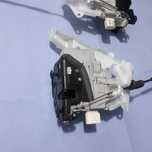 Broasca incuietoare usa fata  dreapta volkswagen vw passat b7