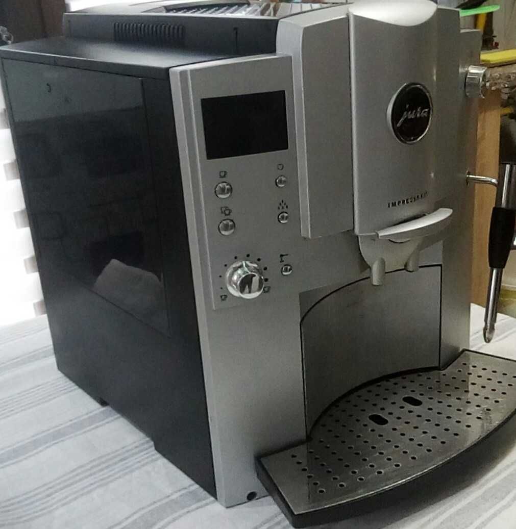 Espressor automat JURA IMPRESSA E25