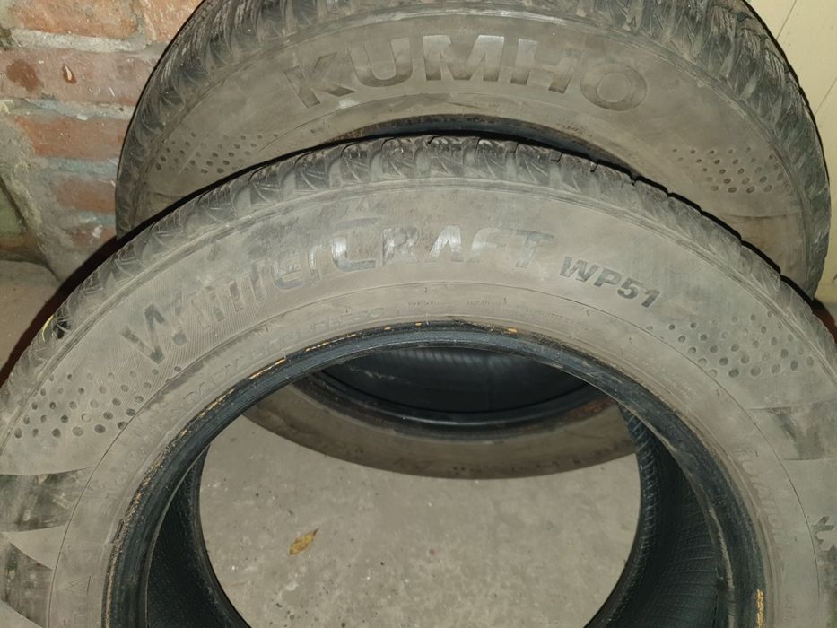 Зимни гуми DUNLOP 195/65 R15 - 2 броя