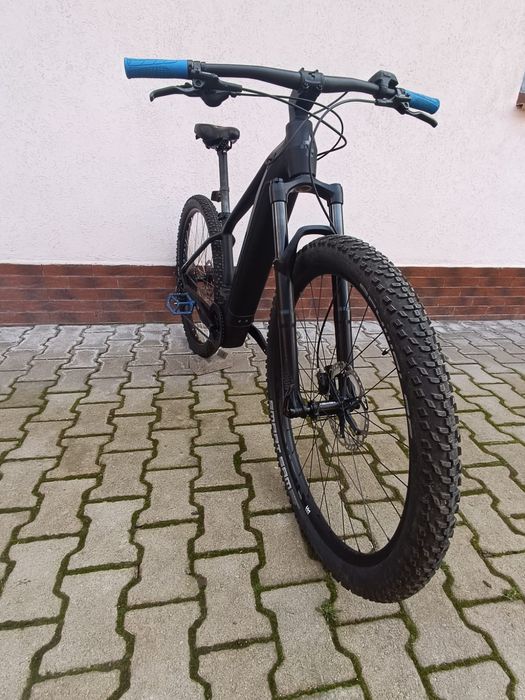 Vând Mtb Cube electrica 625wh
