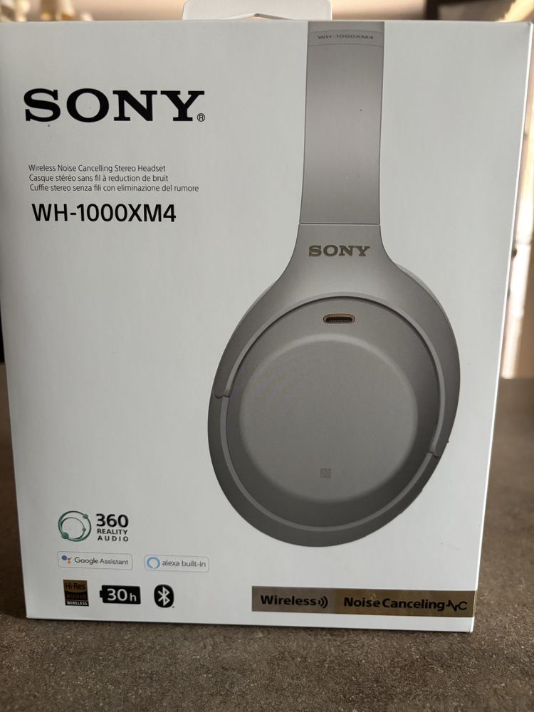 Sony XM4 1000 слушалки