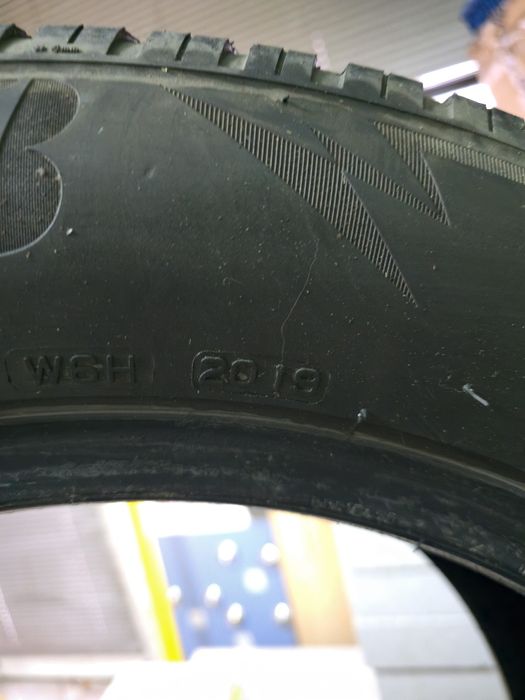 Зимни гуми Bridgestone 255 55 18
