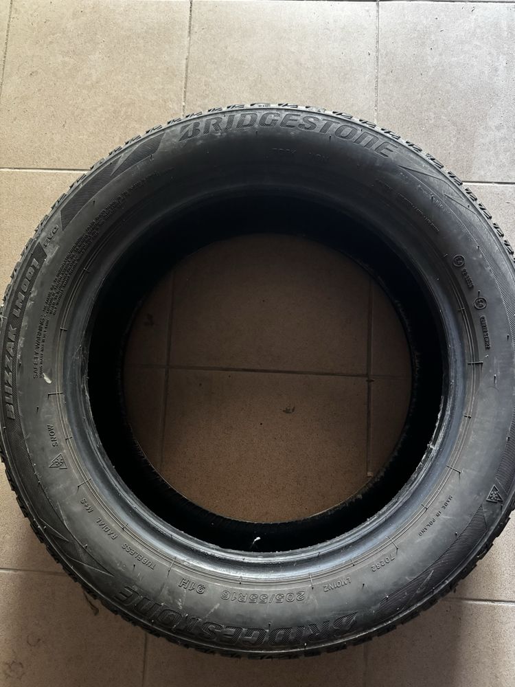 Anvelopa 205 55 R16