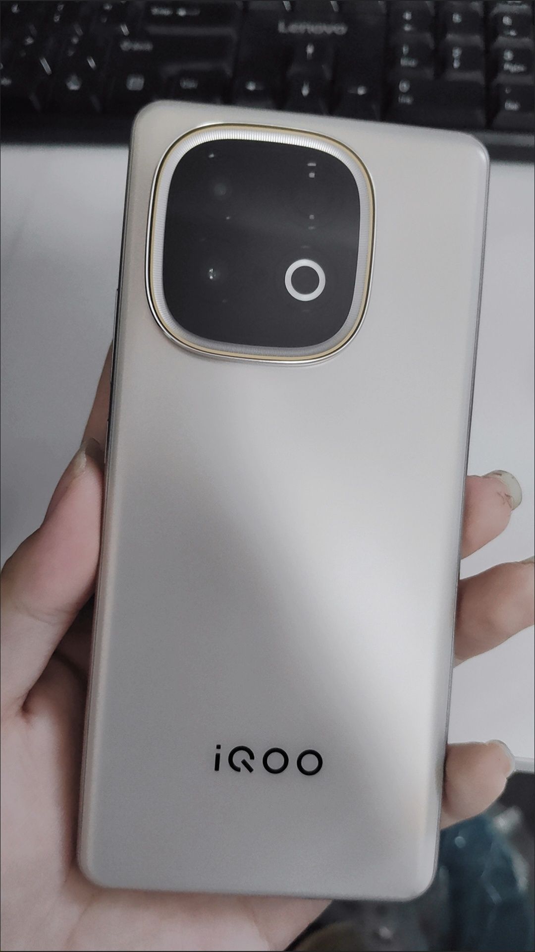 VIVO iqoo Z10 TURBO PLUS + Imei + kafolat