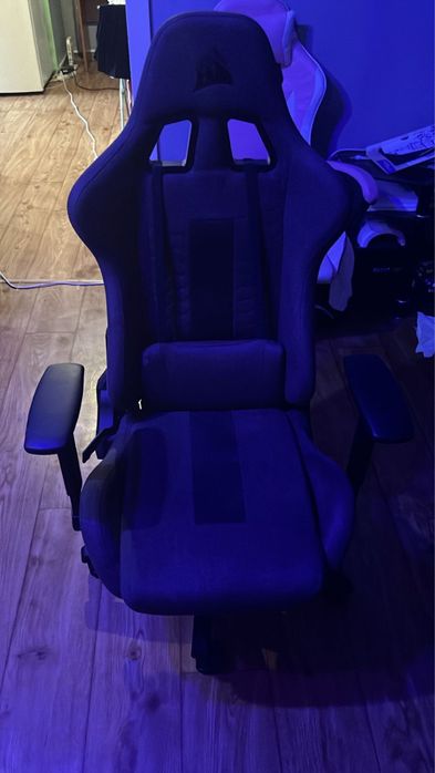 продам игровое кресло