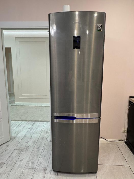 Холодильник Самсунг