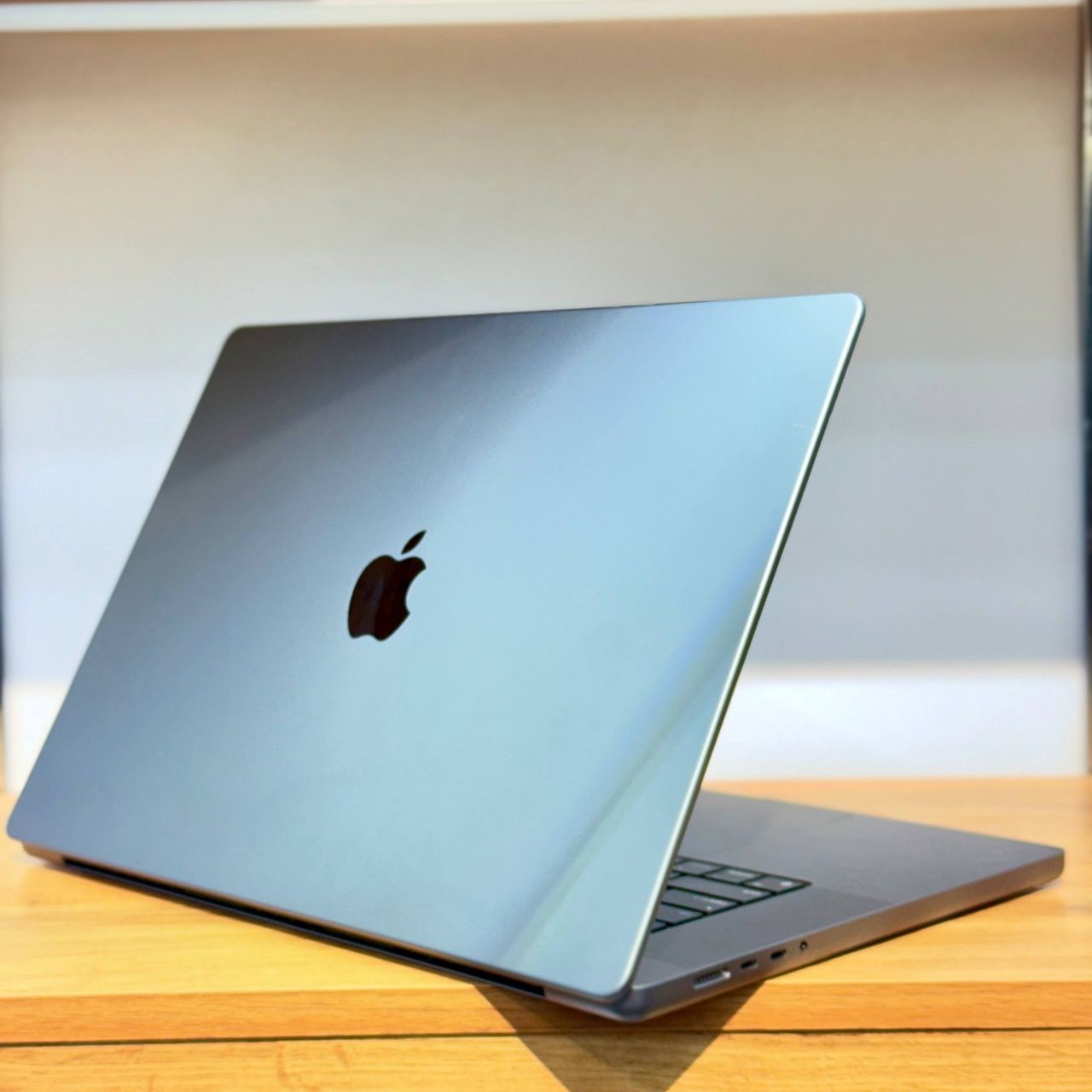MacBook Pro M1 MAX "16"