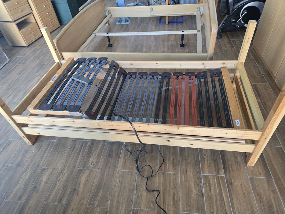 Болнично електрическо легло