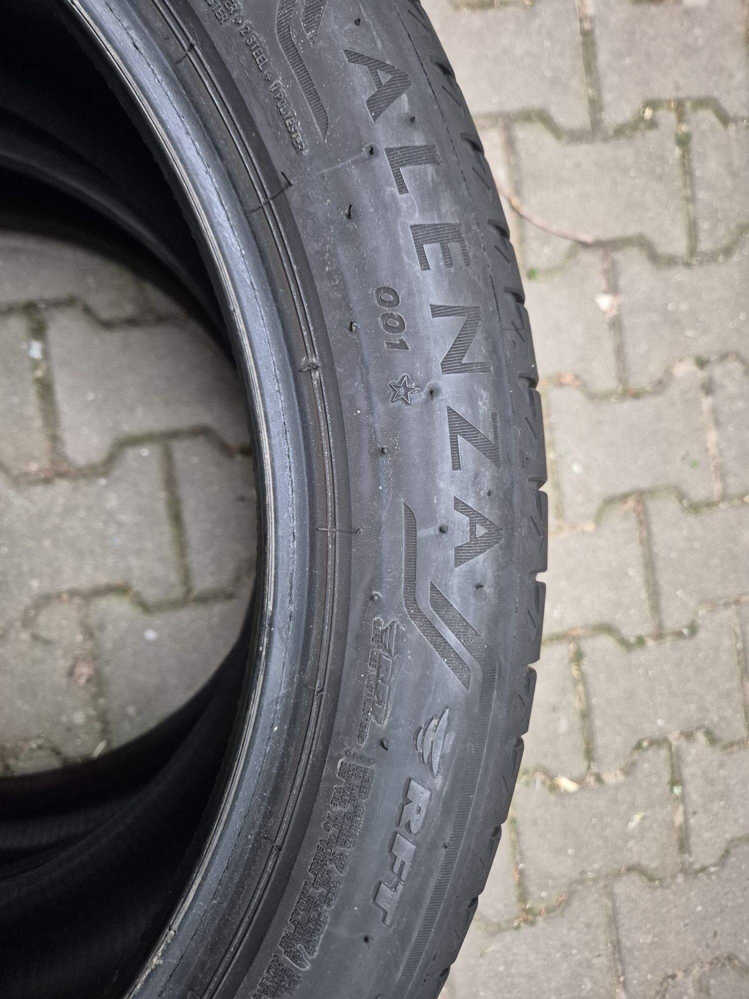 Set de anvelope Bridgestone Alenza 001 RFT R20 pentru BMW