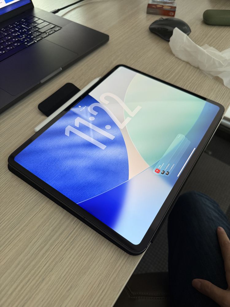 Ipad Pro 13 M4 256GB 5G Space Gray + Pencil Pro 88 циклов