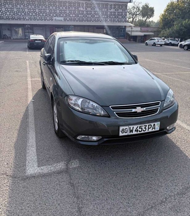 Продажа автомобиля Lacetti