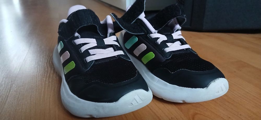 Incaltaminte fetite Adidas Tensaur Run CF mar 30
Tensaur Run CFAdidas