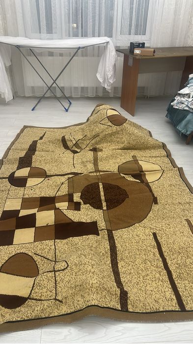 Ковер продам 2*3