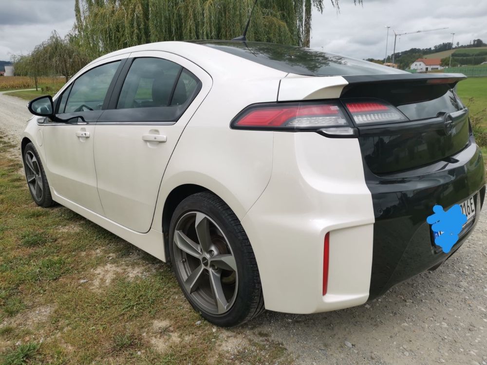 Opel Ampera plug-in