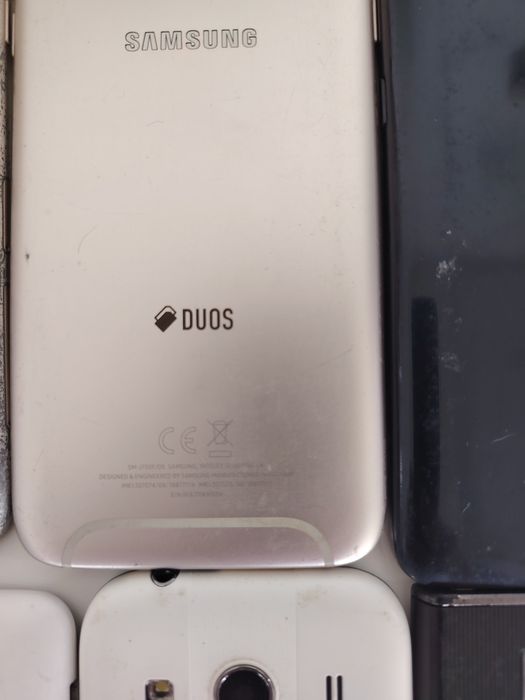 Telefoane pentru piese neprobate