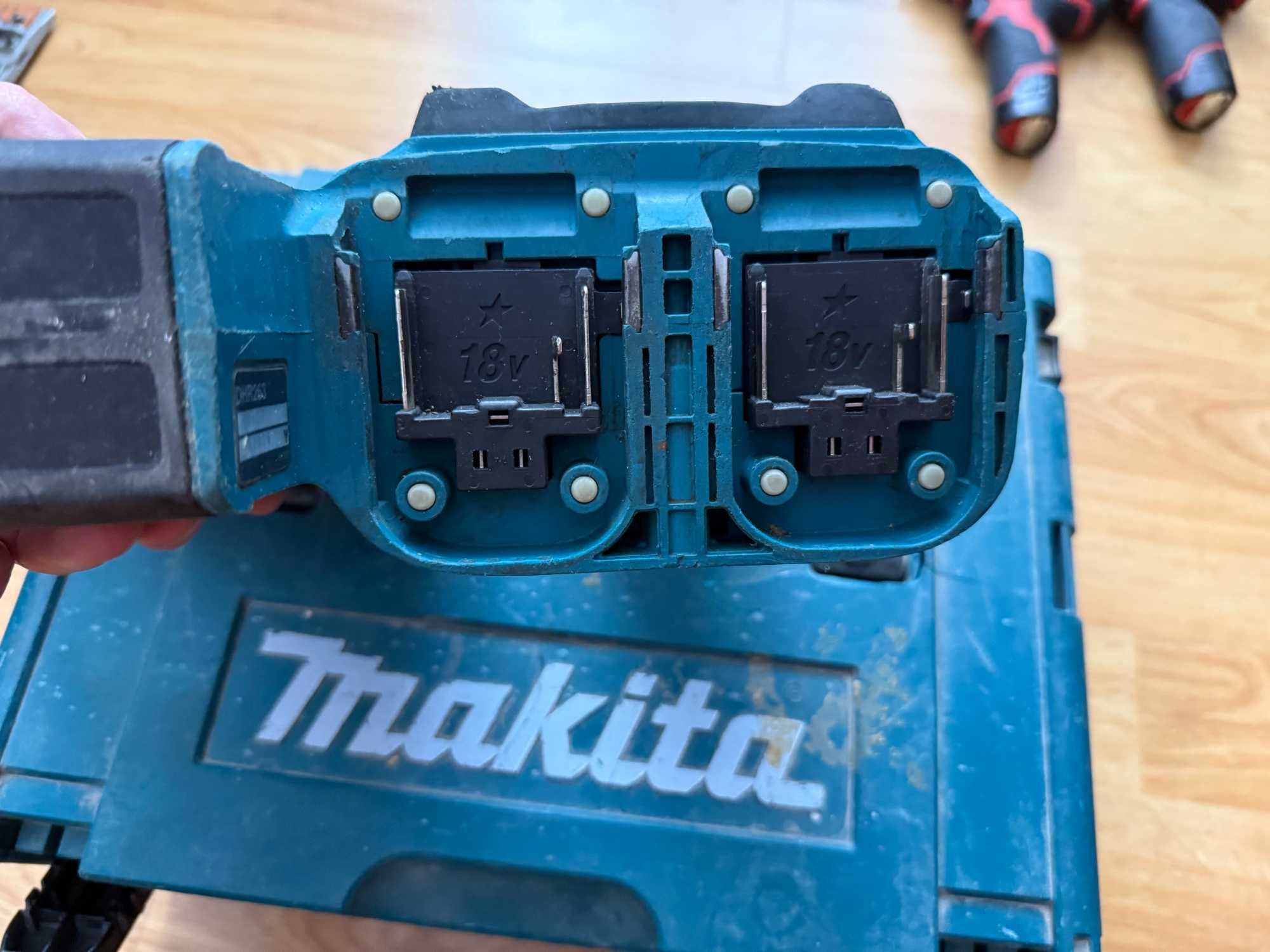 Makita DHR263 Перфоратор