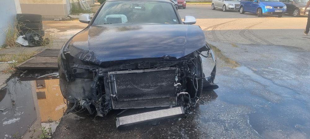 На части Audi A5 3.0 TDI Quattro 239 кс алкантара AMI Recaro ауди А5