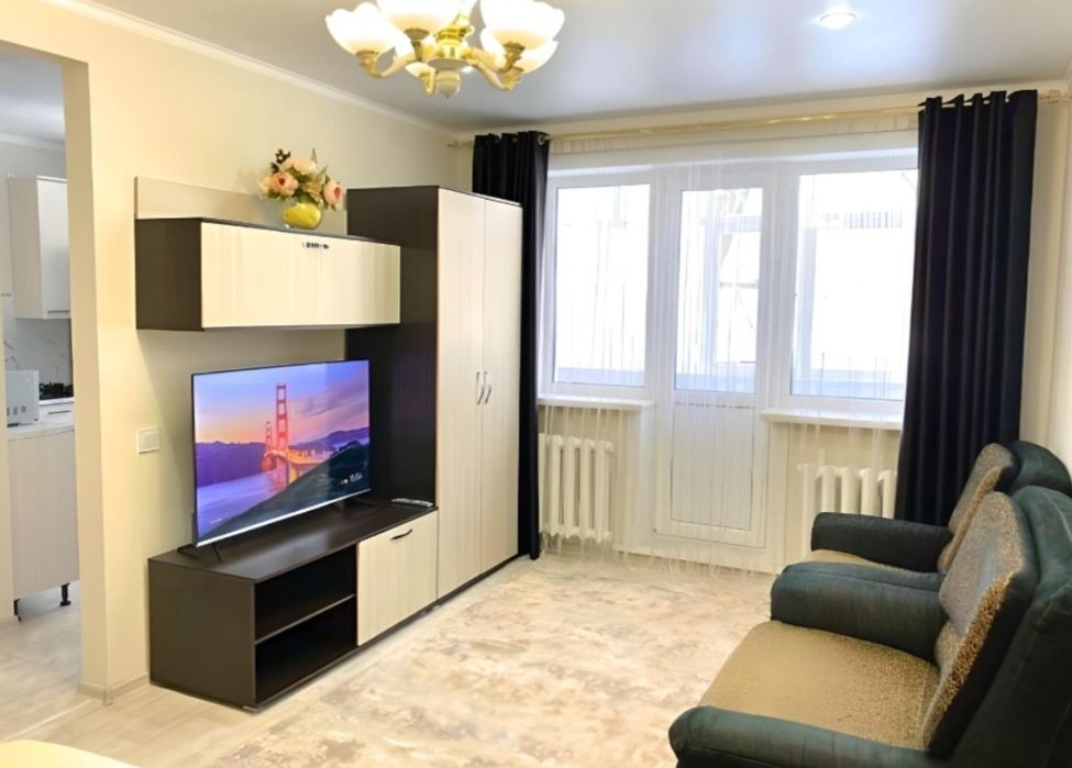 СРОЧНО надолго Сдам 1комн "ЛЮКС ".Центр