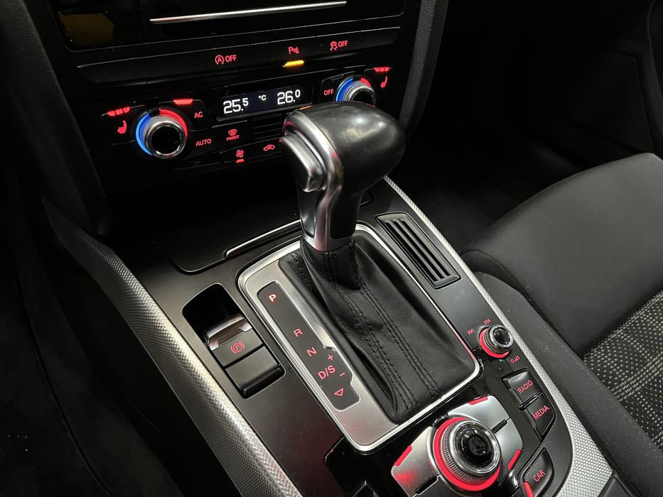Audi A4 2013/Automata/Incalzire scaune