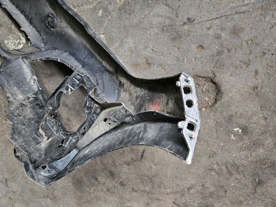 Bara fata BMW seria 1 F20 LCI M pachet